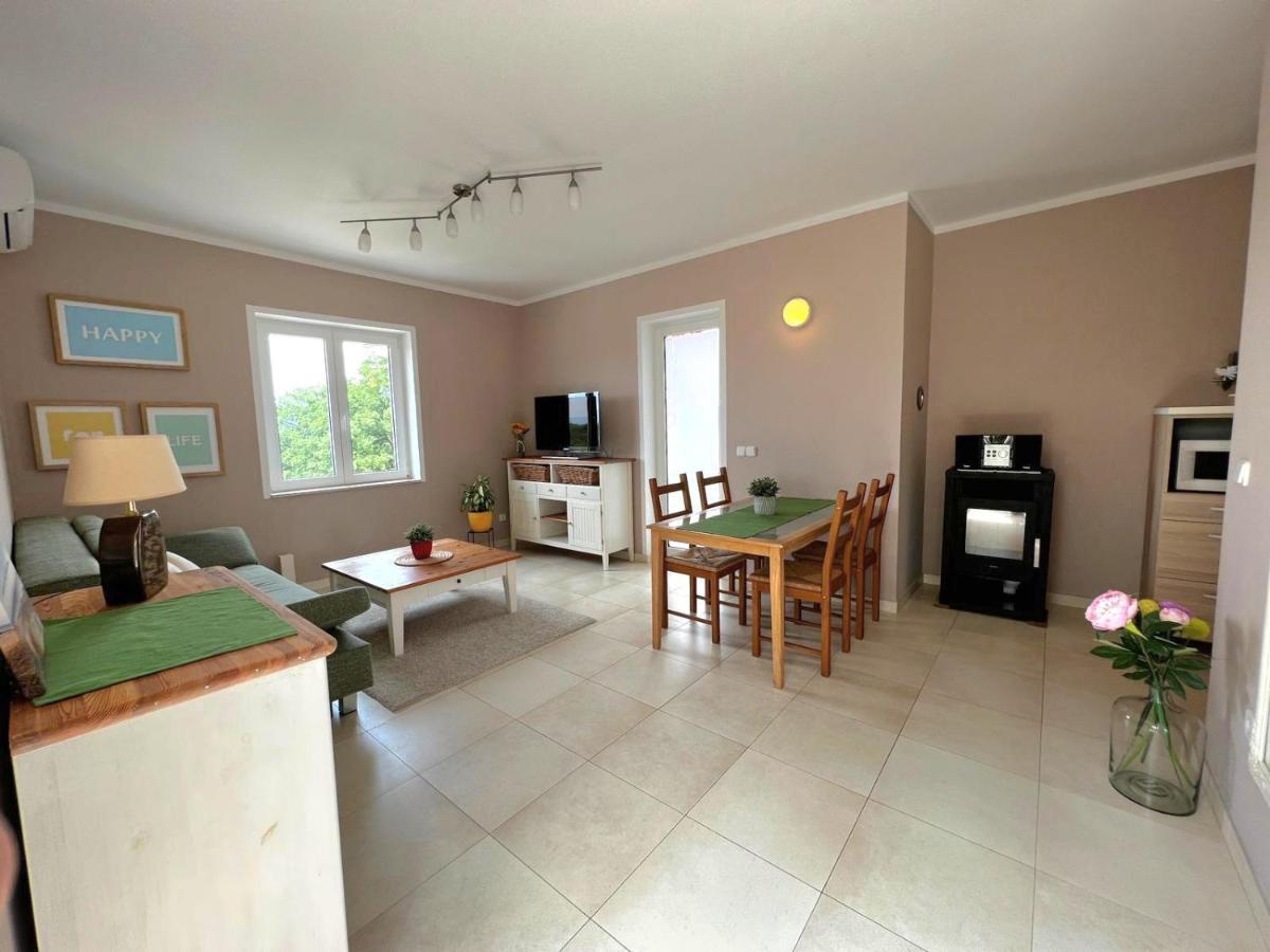 Apartments Ruzic Nijvice Zewnętrze zdjęcie