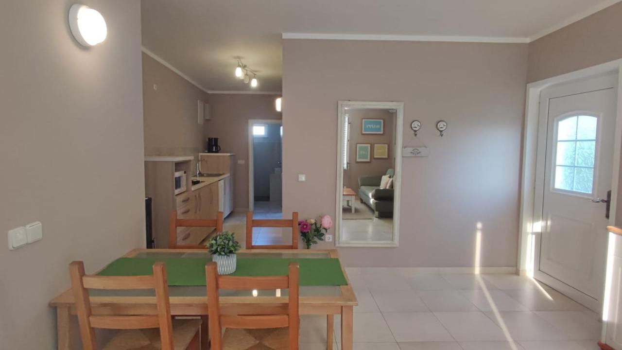 Apartments Ruzic Nijvice Zewnętrze zdjęcie